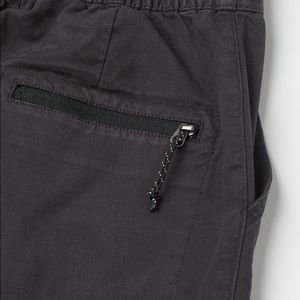 Ankle-length cargo pants